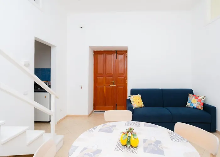 La Marina Апартаменты Сорренто